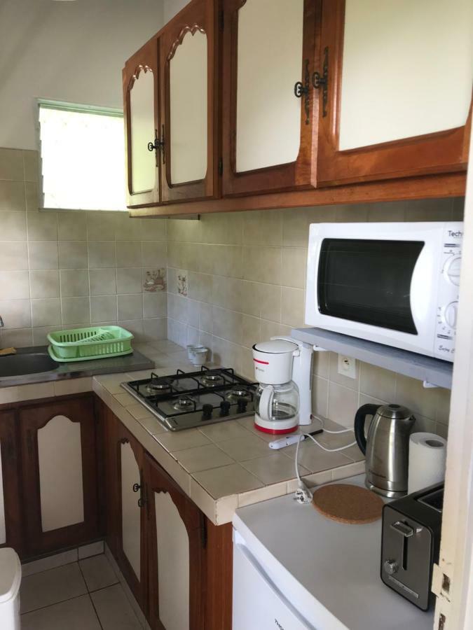 Le Repaire Des Caraibes Apartment ทรัวส์-รีวิแยร์ ภายนอก รูปภาพ