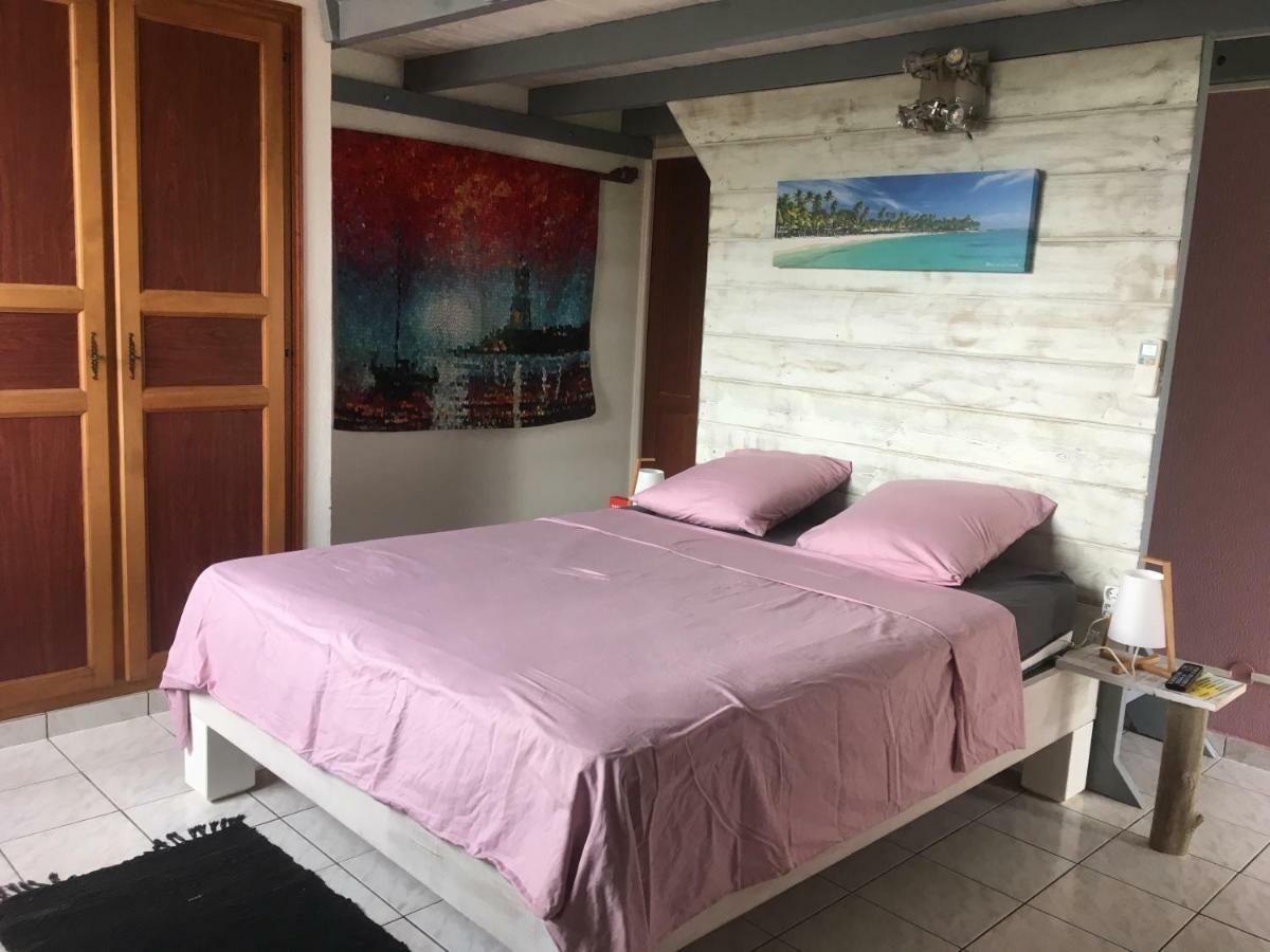 Le Repaire Des Caraibes Apartment ทรัวส์-รีวิแยร์ ภายนอก รูปภาพ