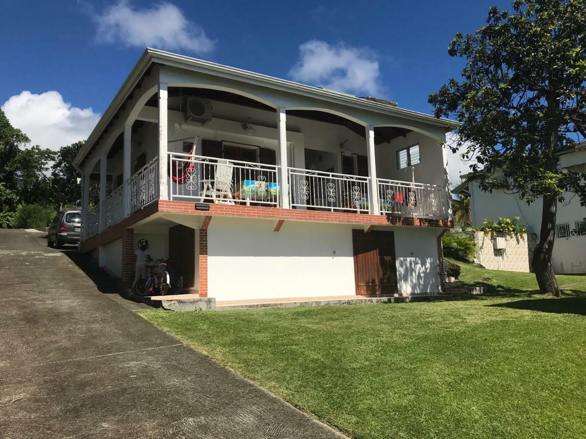Le Repaire Des Caraibes Apartment ทรัวส์-รีวิแยร์ ภายนอก รูปภาพ