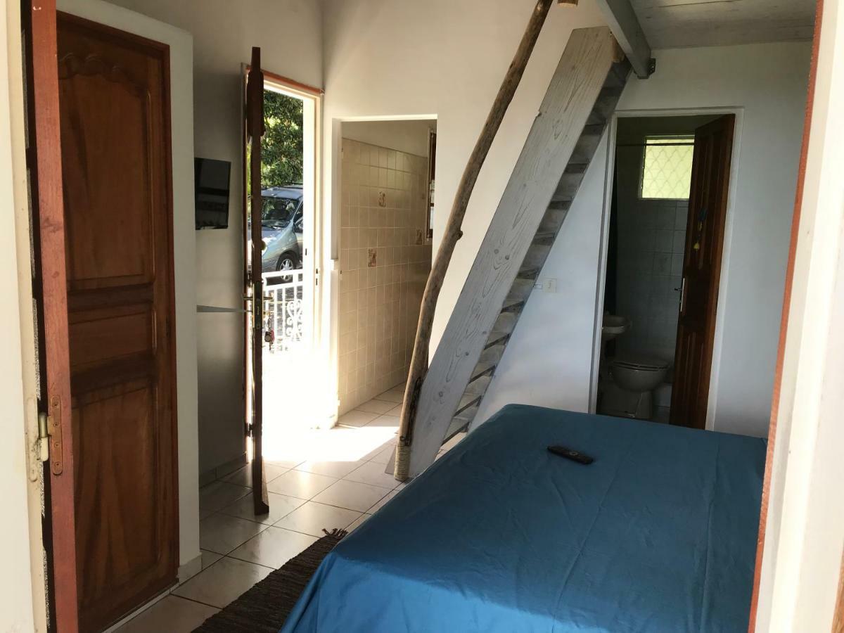 Le Repaire Des Caraibes Apartment ทรัวส์-รีวิแยร์ ภายนอก รูปภาพ