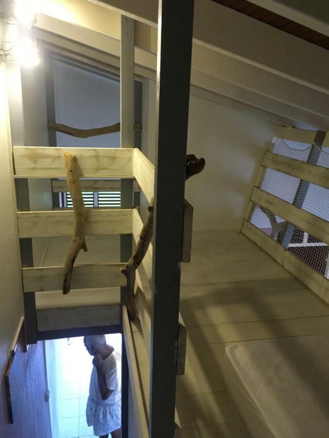 Le Repaire Des Caraibes Apartment ทรัวส์-รีวิแยร์ ภายนอก รูปภาพ